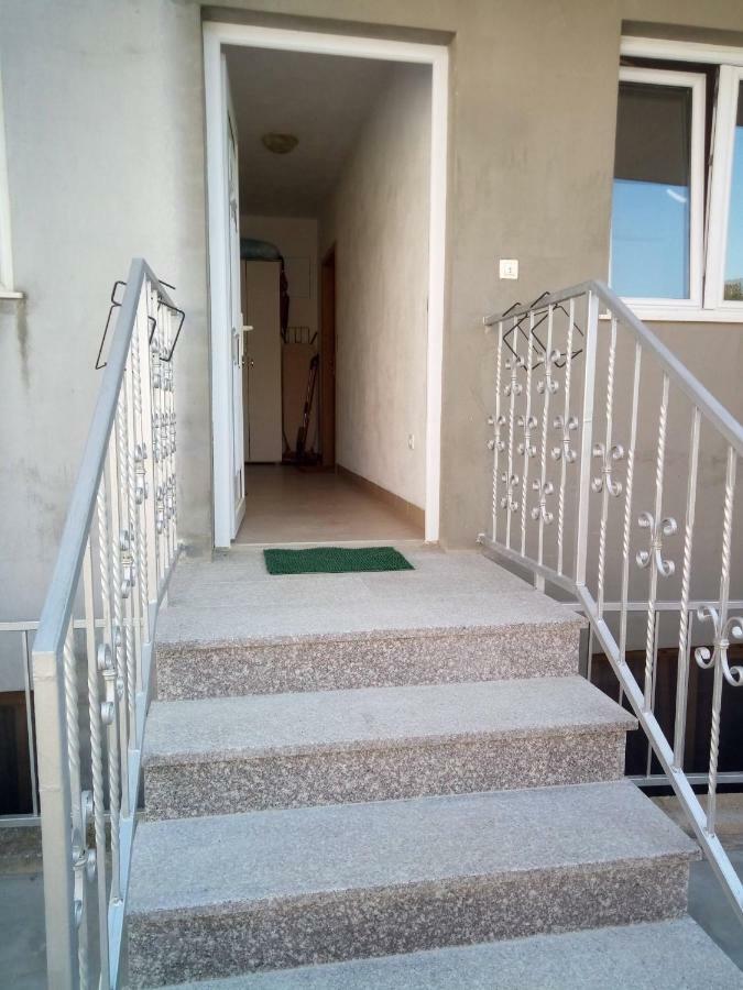 Apartmani Maris Traù Esterno foto