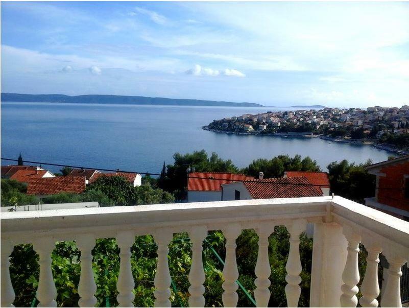Apartmani Maris Traù Esterno foto