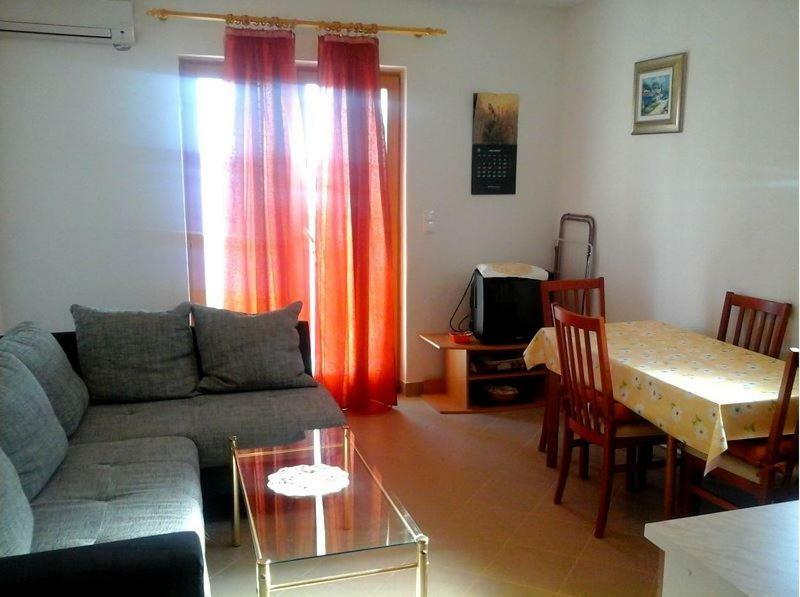 Apartmani Maris Traù Esterno foto